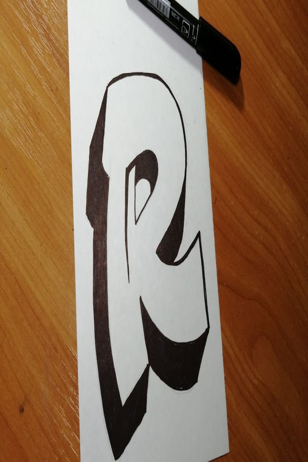 EASY PEASY!How to Draw the Letter R in Graffiti Style