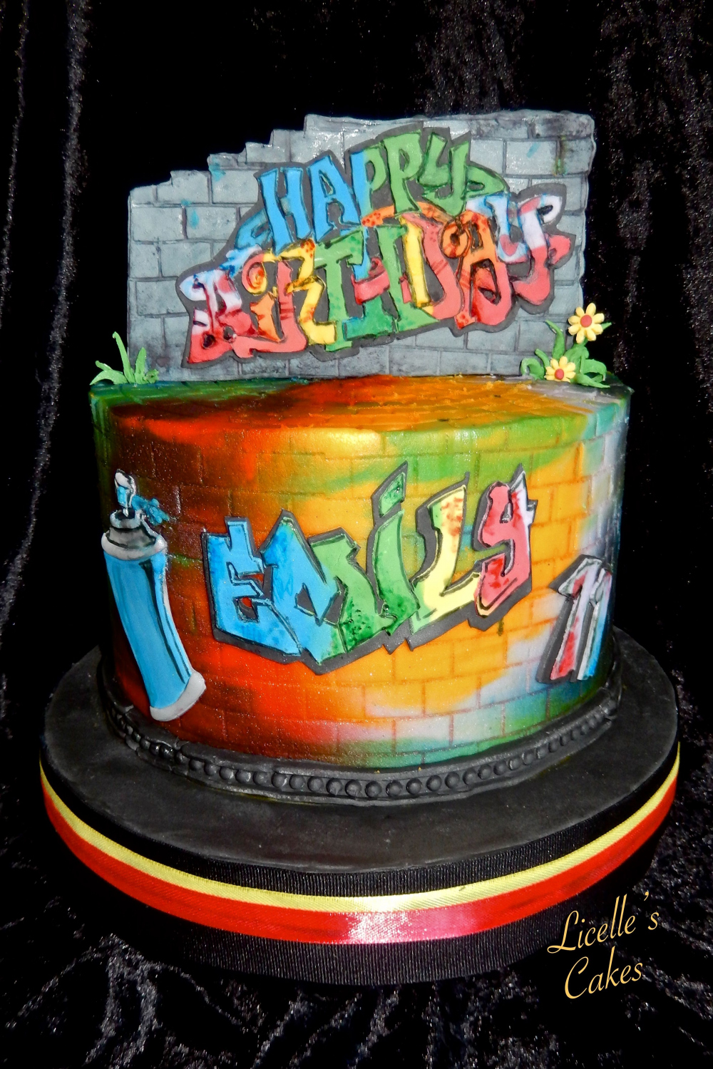 Graffiti cake  Music themed cakes, Hip hop birthday cake