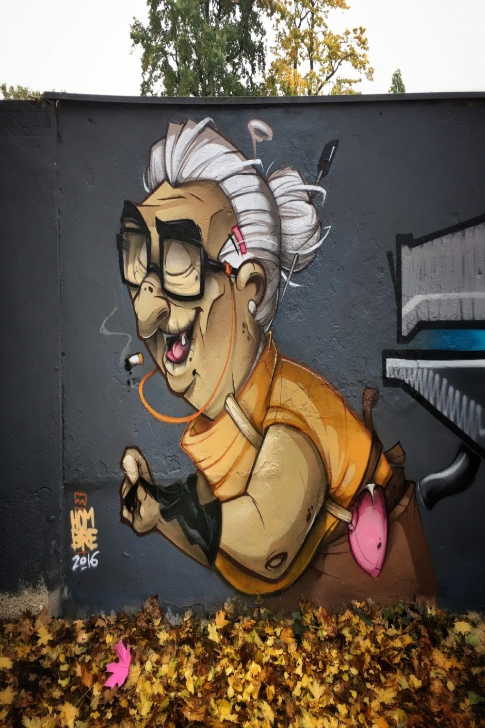 Graffiti Characters:  Street Artists - Bombing Science