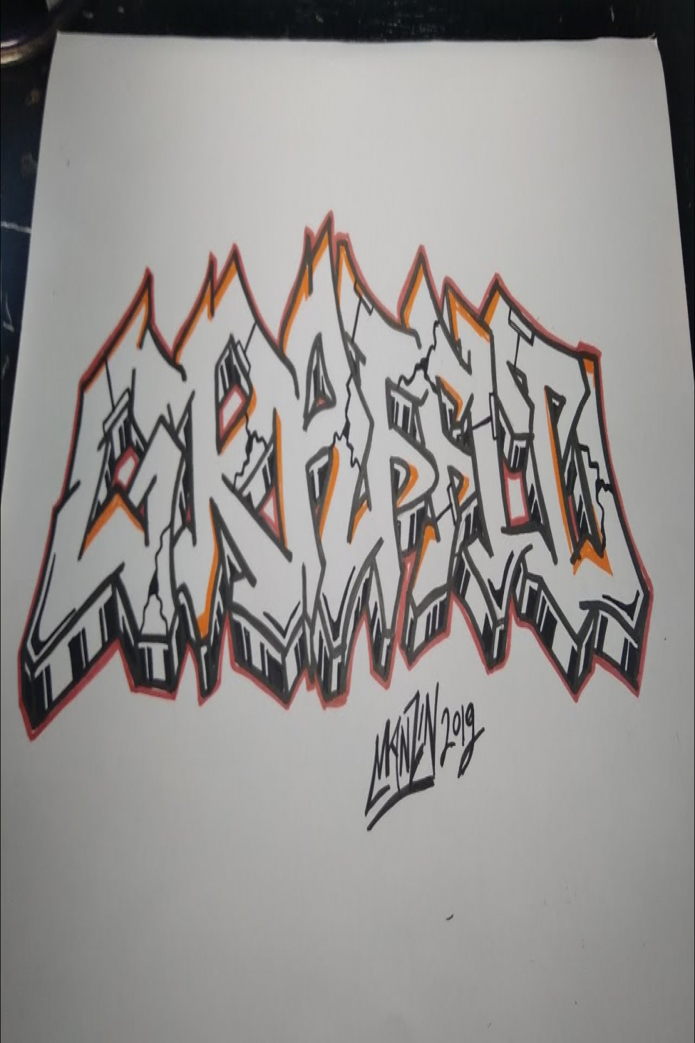 How to draw graffiti art on paper