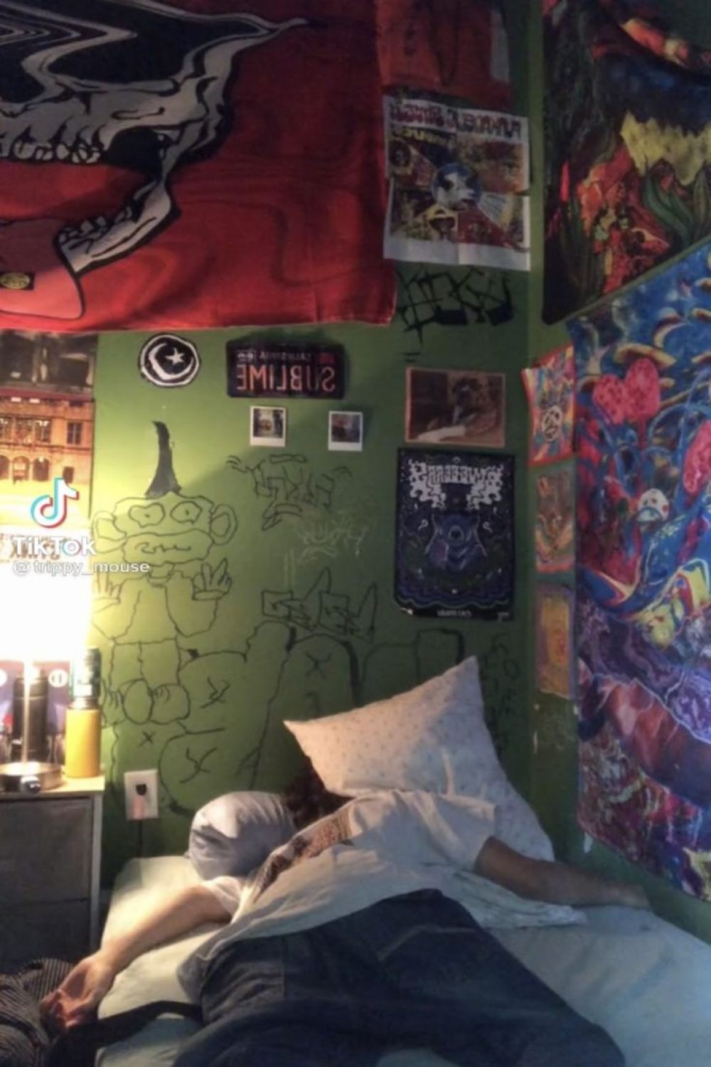 Pinterest  Graffiti room, Retro room, Pretty room