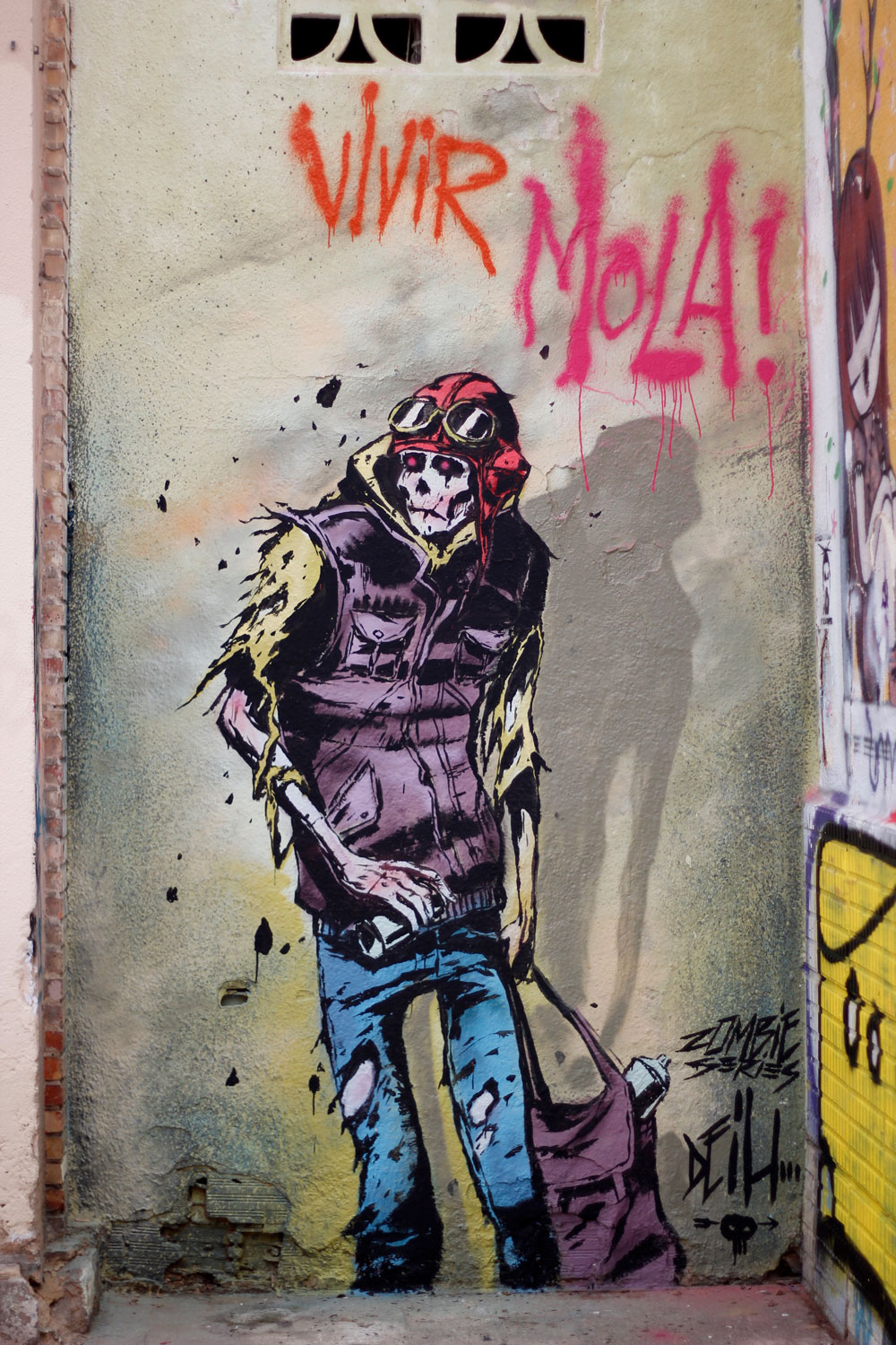 Zombie Graffiti” & more by Deih in Valencia, Spain – StreetArtNews