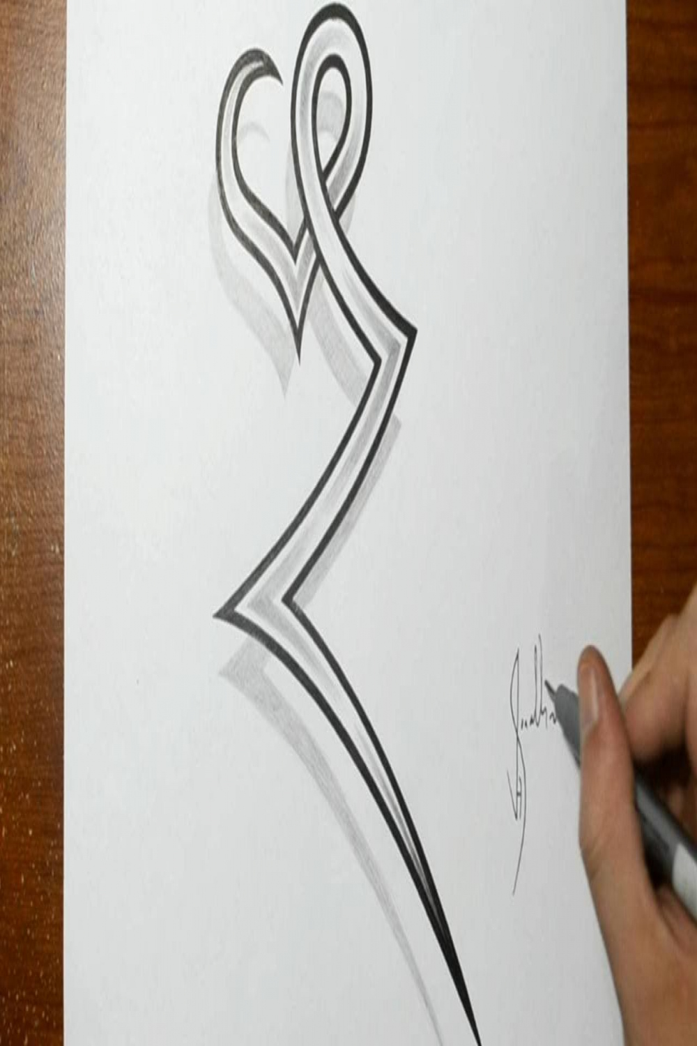 Drawing the Letter Z combined with a Heart - Tattoo Ideas  Graffiti  belettering, Belettering, Graffiti