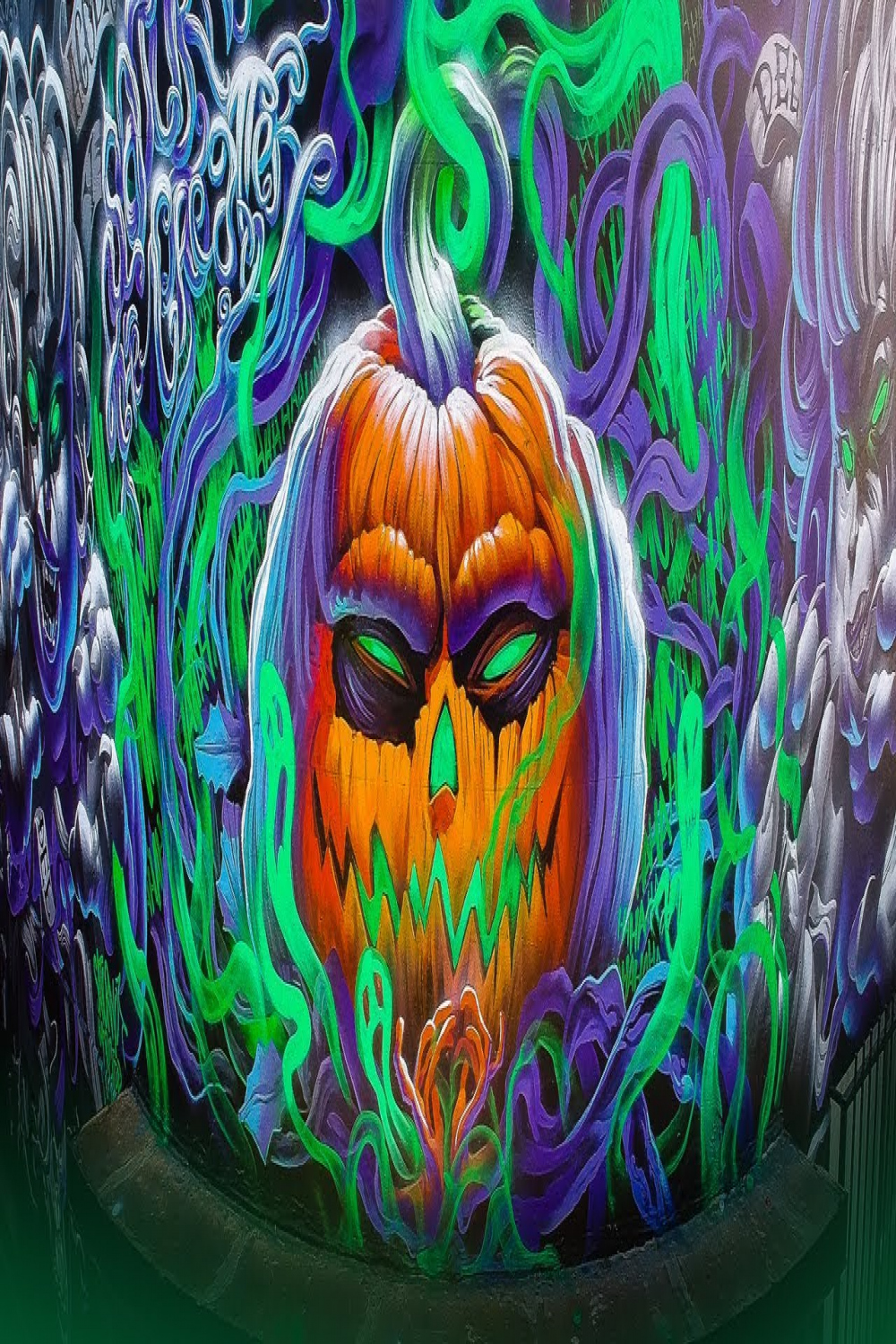 EVIL HALLOWEEN GRAFFITI MURAL - SATURNO in Los Angeles presented by  Ewkuks