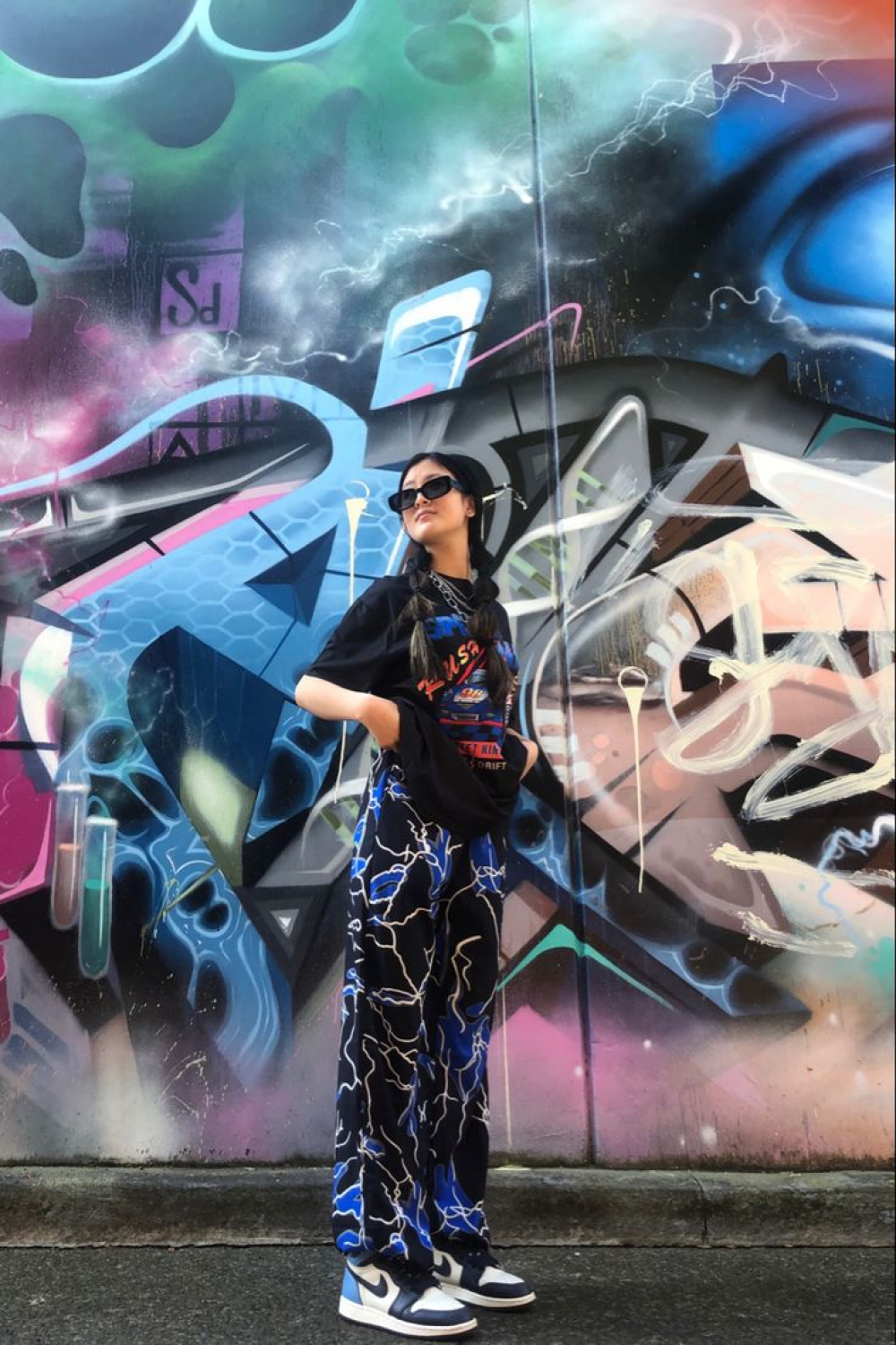 graffiti lane (insta: annaxliao)  Pinterest outfits, Tumblr