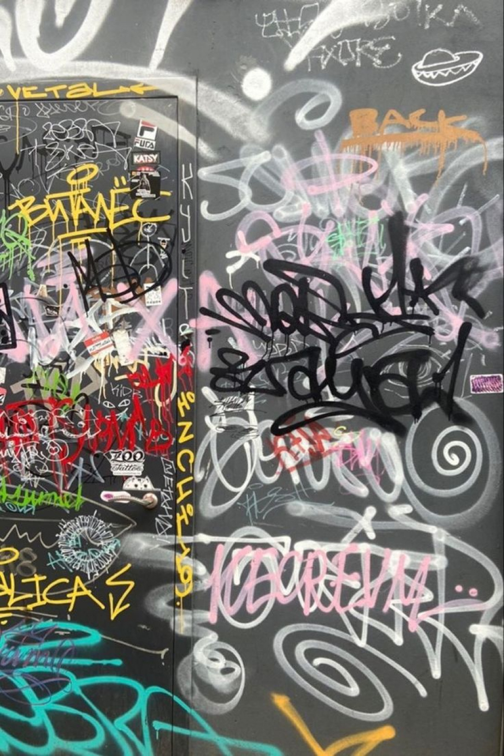 instagram #wallpaper #aesthetic #core #graffiti #tagging #street