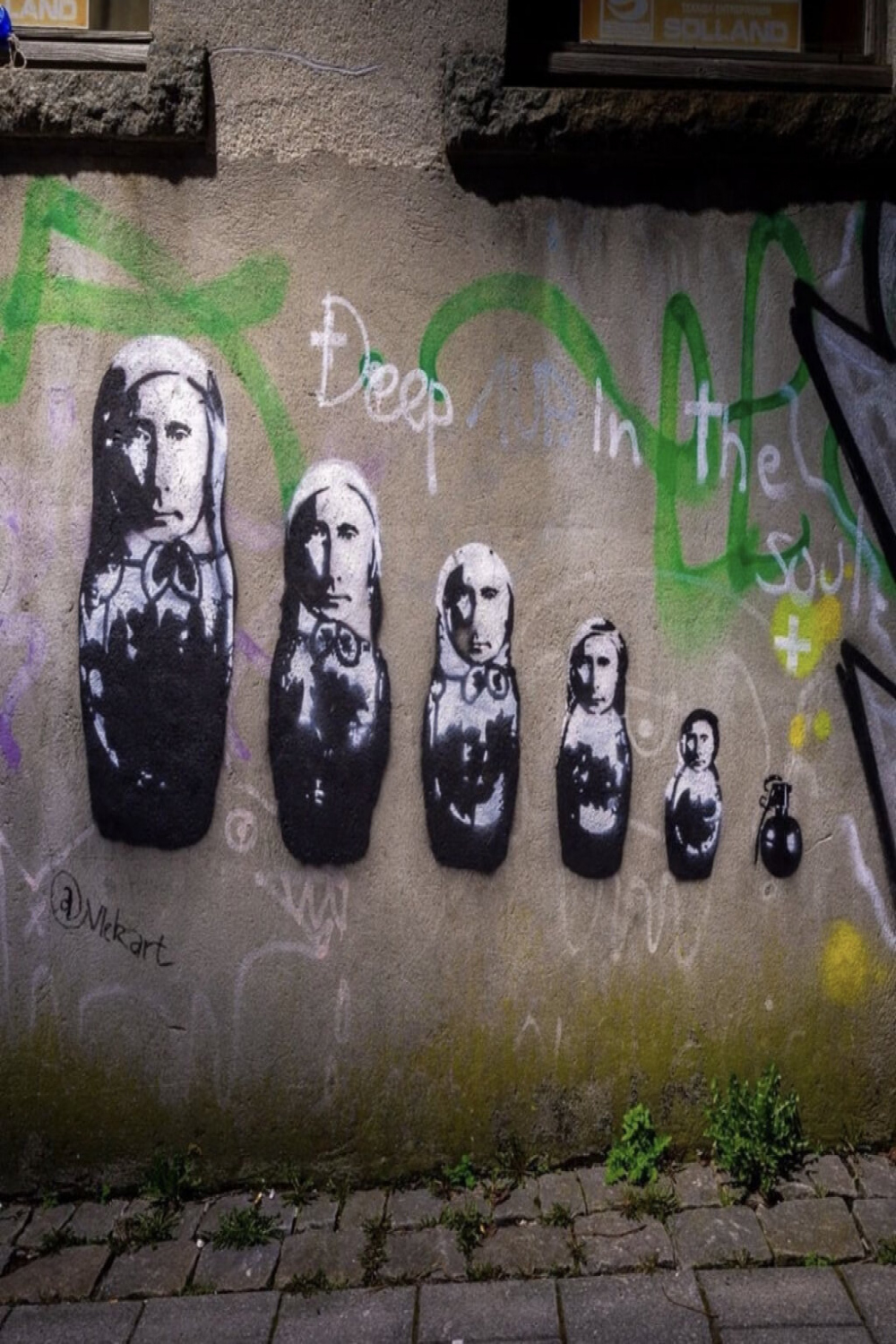 Street Artists Paint in Solidarity with Ukraine, Worldwide